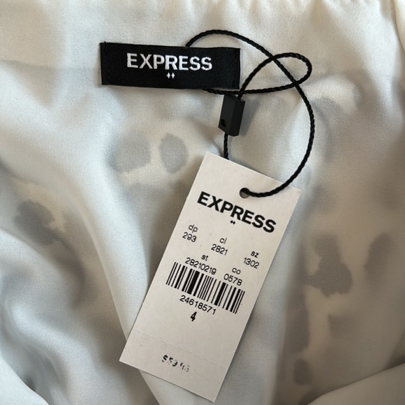 NEW Express Leopard Print Skirt Black and White size 4 - Picture 7 of 7